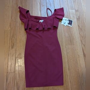 nwt Women's Love, Nickie Lou Elegant Burgundy Ruffle Dress Size Medium